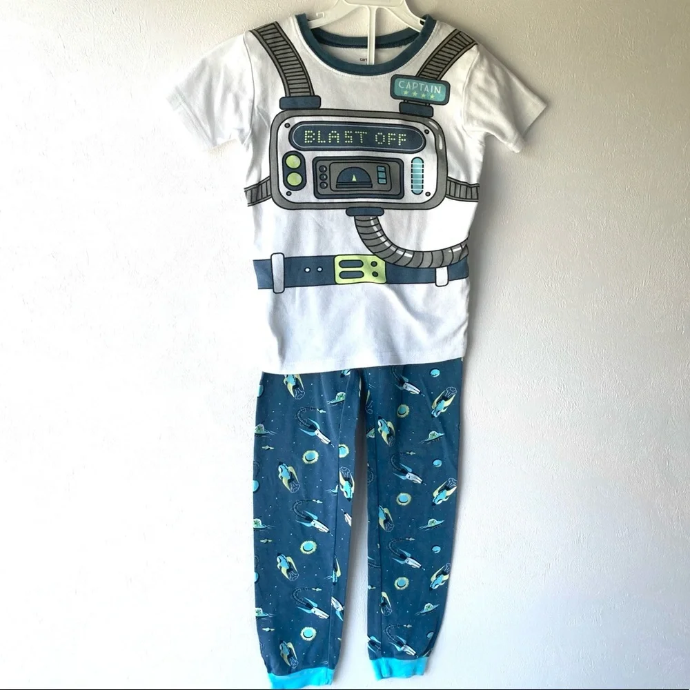Carter’s Astronaut Short Sleeve Pajama Set Size 8